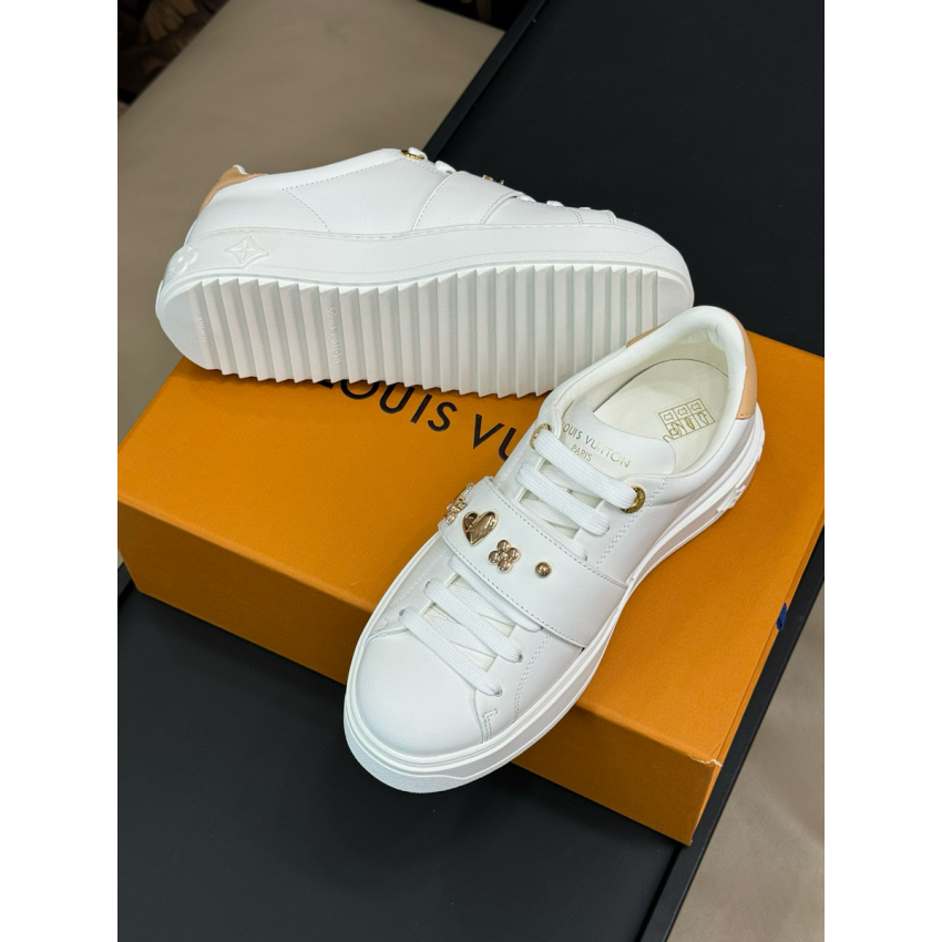 LV Time Out sneaker,  Size 35-41