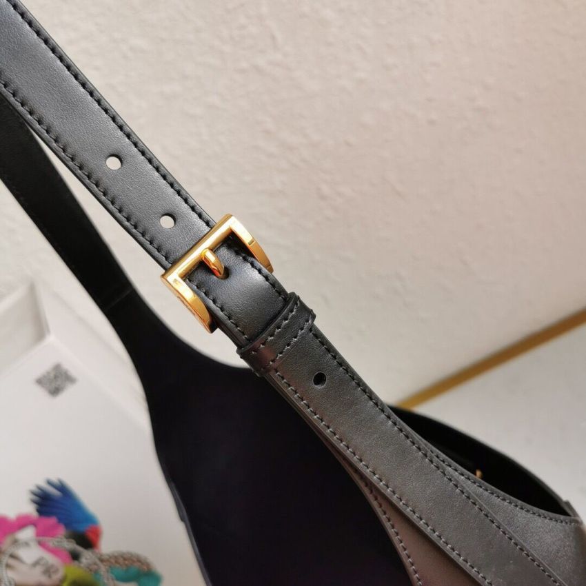 Pra*a Large Leather Shoulder Bag