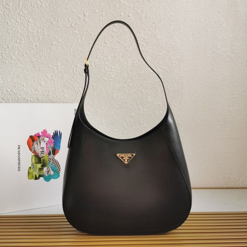 Pra*a Large Leather Shoulder Bag