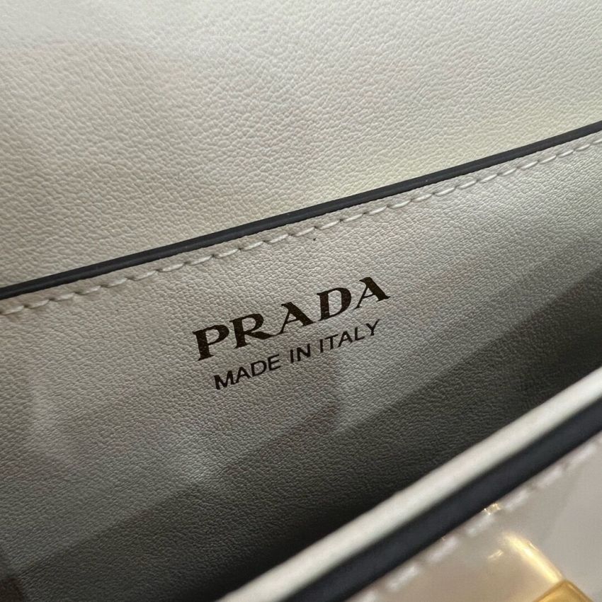 Pra*a Small Leather Shoulder Bag