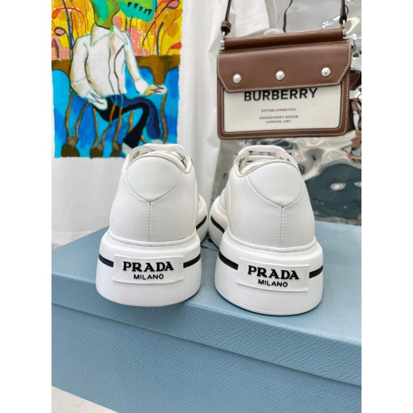 Pra*a Unisex Sneakers