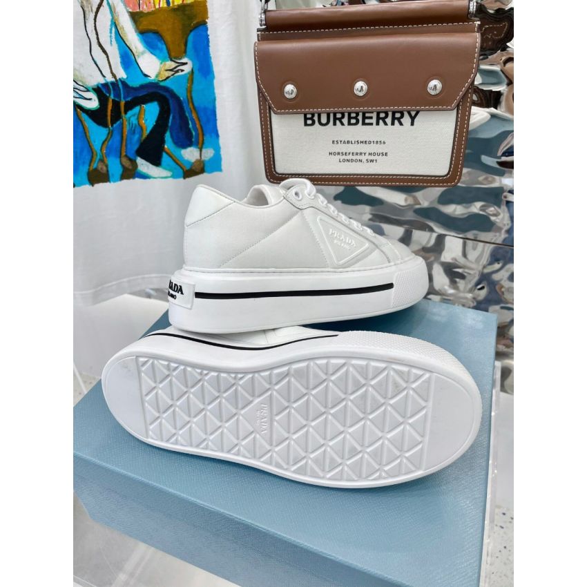 Pra*a Unisex Sneakers
