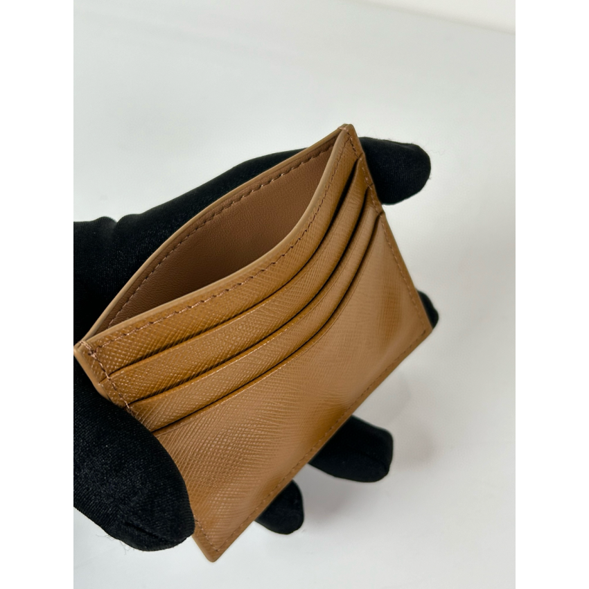 Pra*a Leather card holder