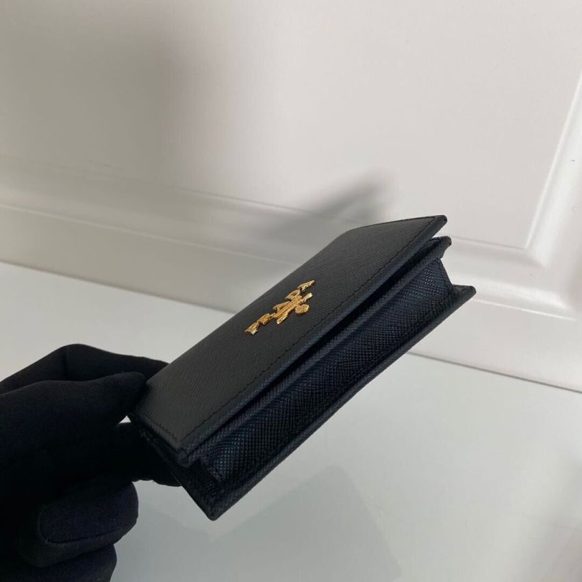 Pra*a Saffiano Card Holder