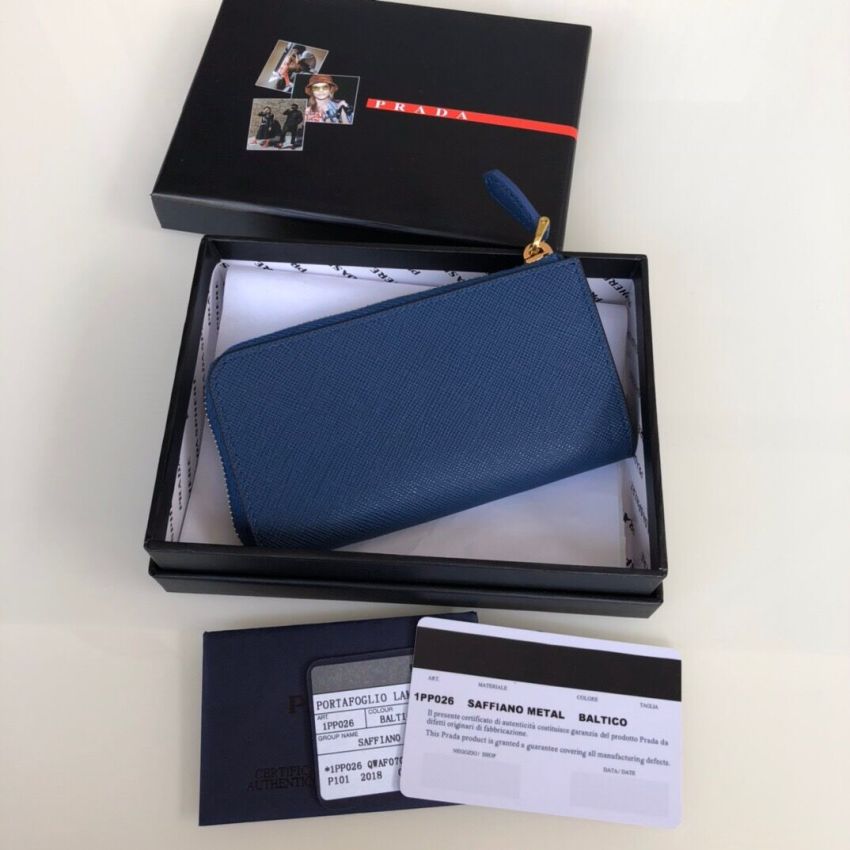 Pra*a Saffaino Key Holder