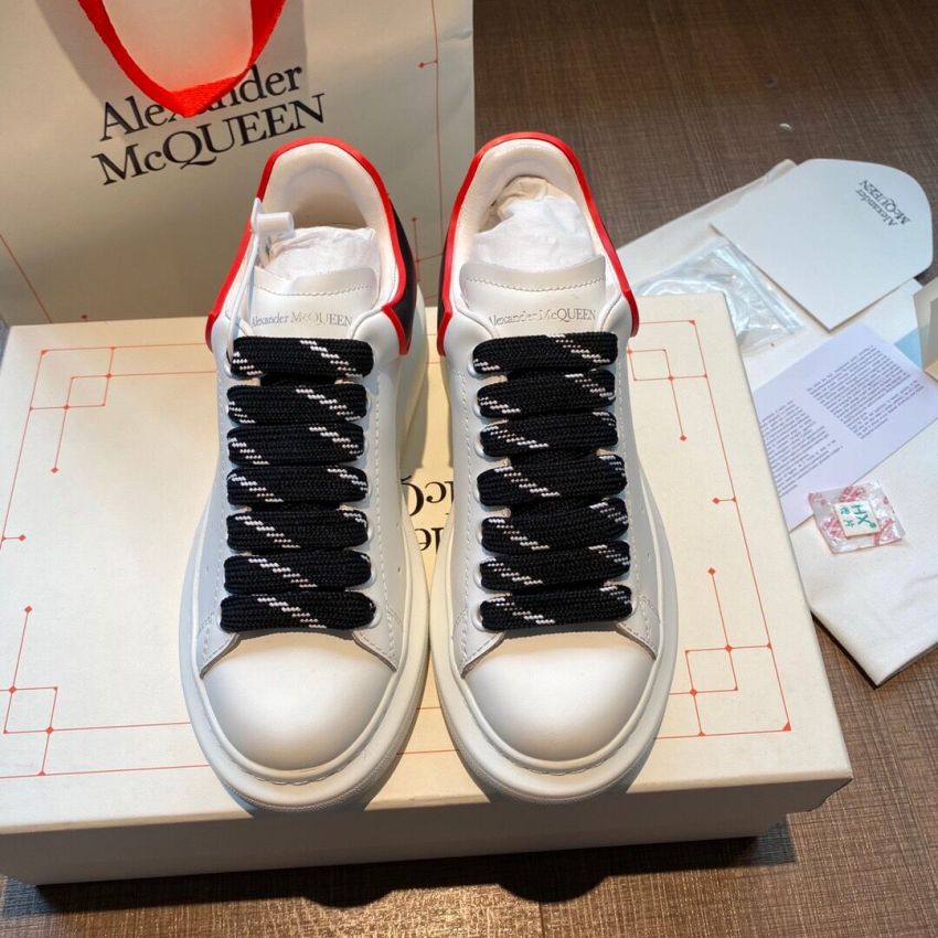 A1exa*der Mcqv*en Unisex Sneaker , Size 35-45