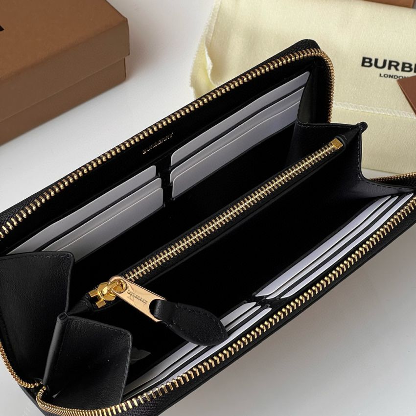 Bv*b*rry Long Check Zippy wallet
