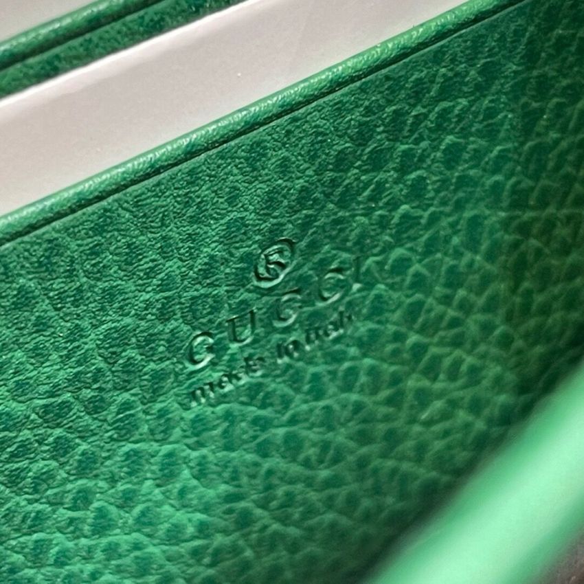 Gvc*1 Dionysus Chain Wallet