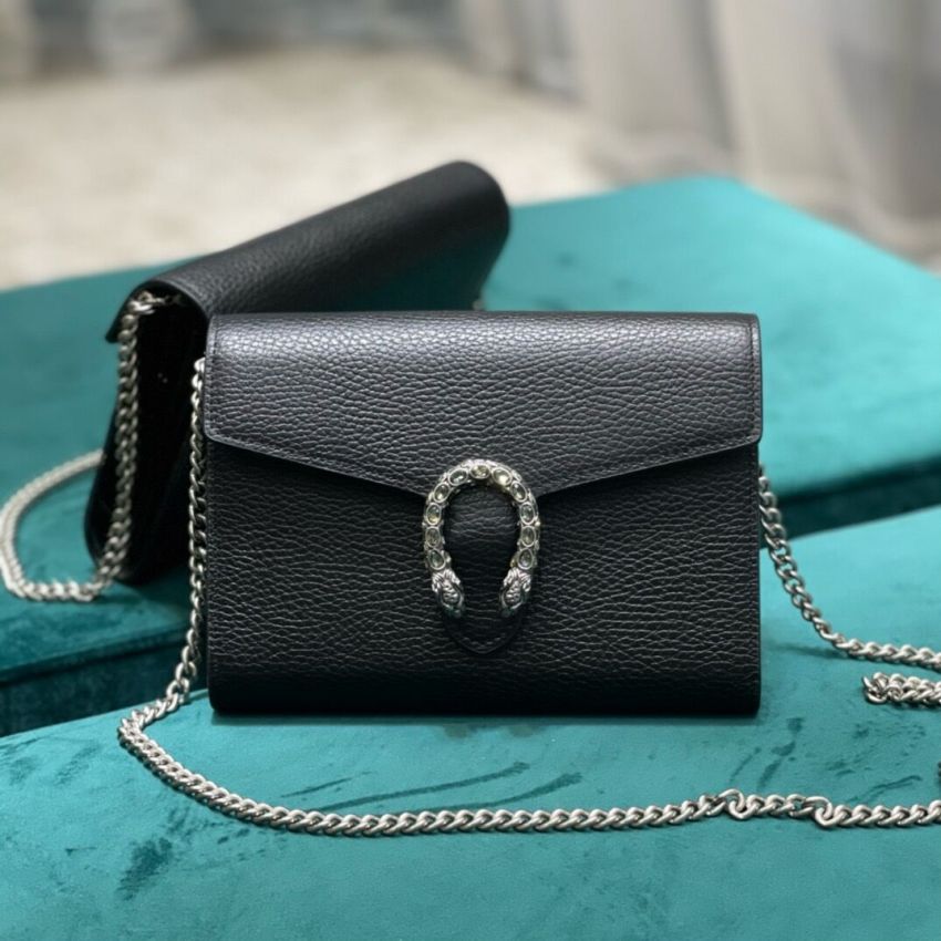 Gvc*1 Dionysus Chain Wallet