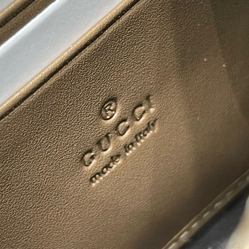 Gvc*1 Dionysus Chain Wallet