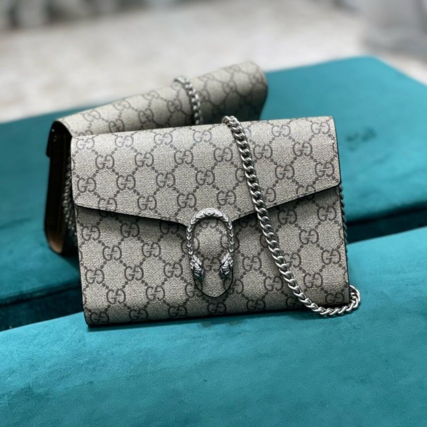 Gvc*1 Dionysus Chain Wallet