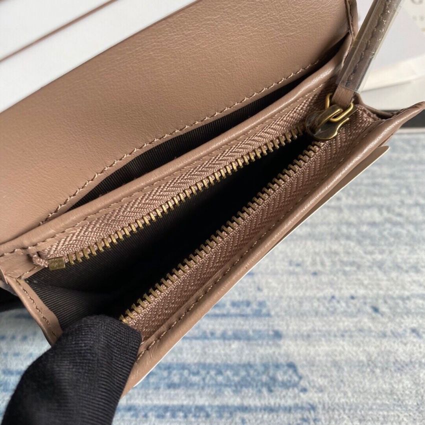 Gvc*1 Marmont Card holder