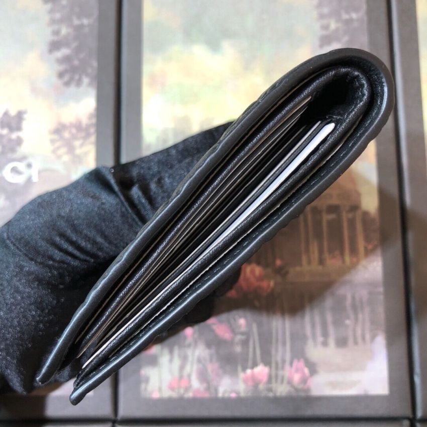 Gvc*1 GG Signature wallet