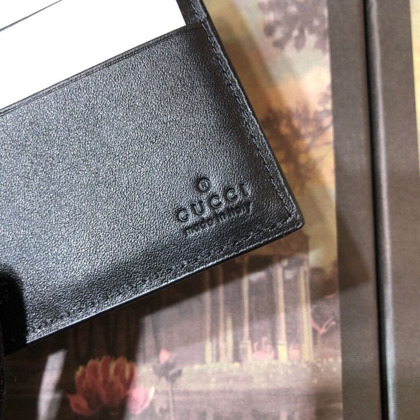 Gvc*1 GG Signature wallet