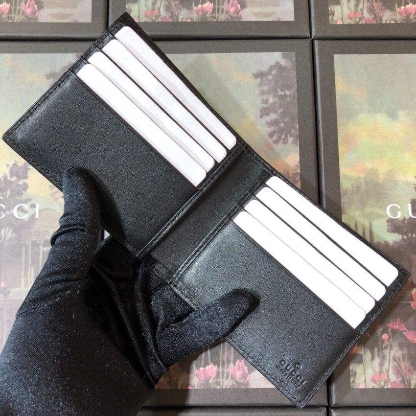 Gvc*1 GG Signature wallet