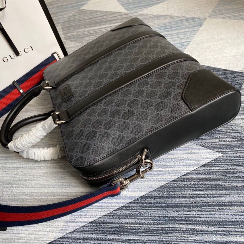 Gvc*1 Briefcase Bag