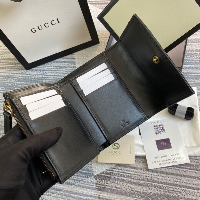 Gvc*1 Marmont GG Compact Wallet