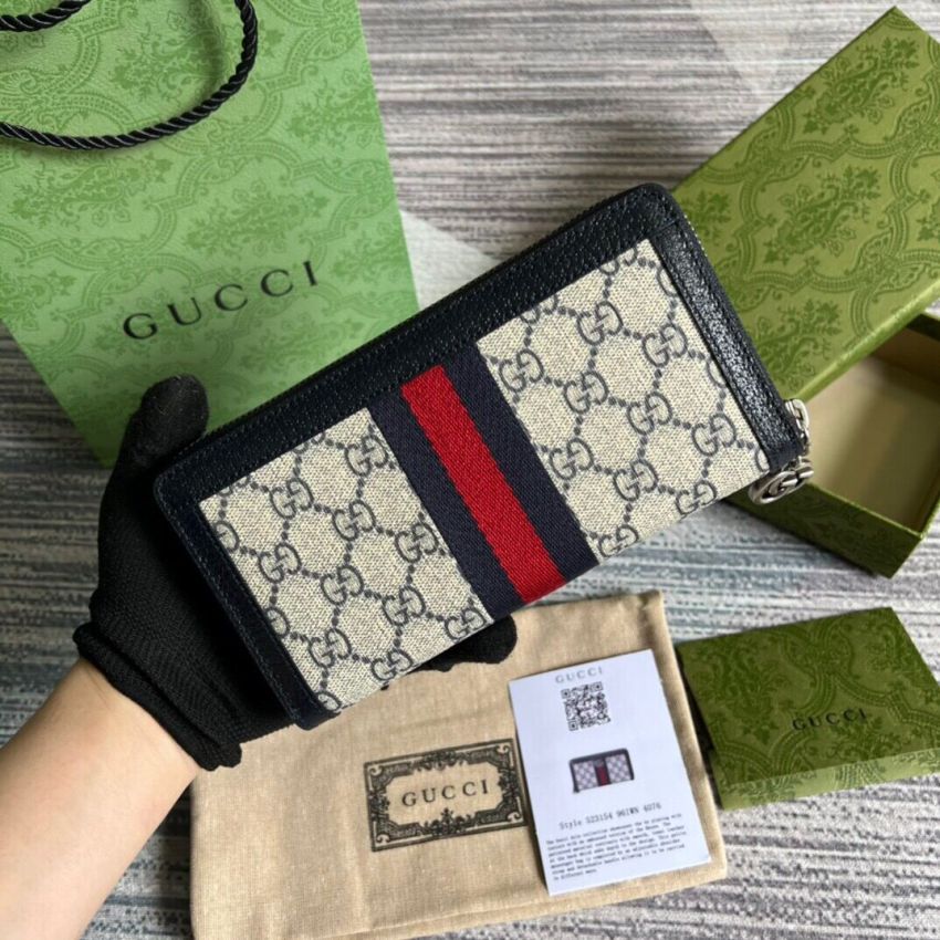 Gvc*1 Ophidia Zippy Wallet