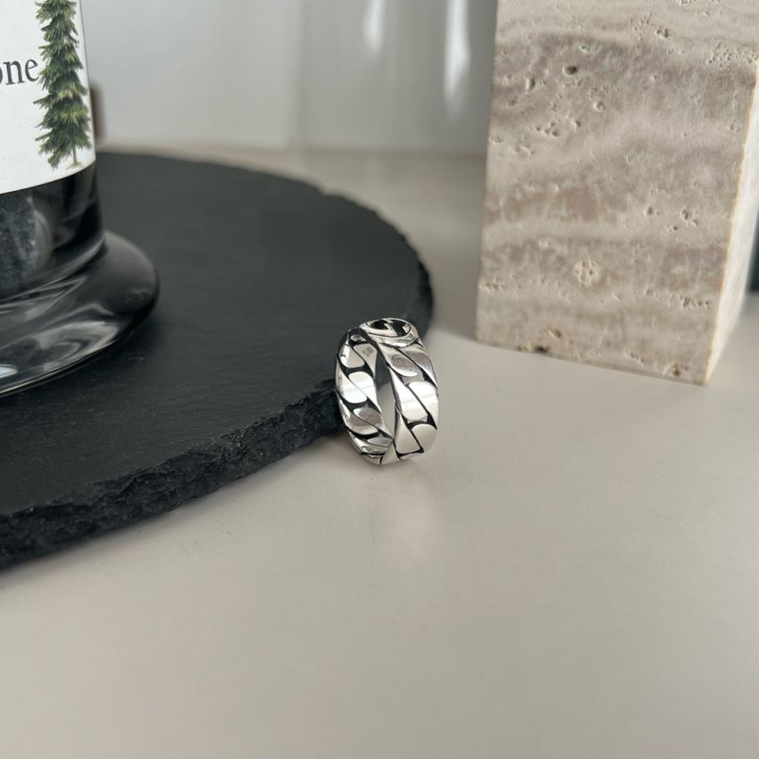 Gvc*1 Ring