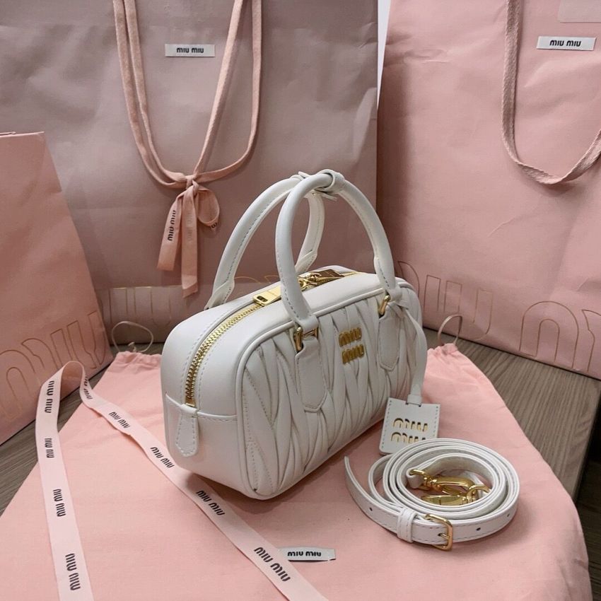 M1v M1v arcadie matelassé handbag