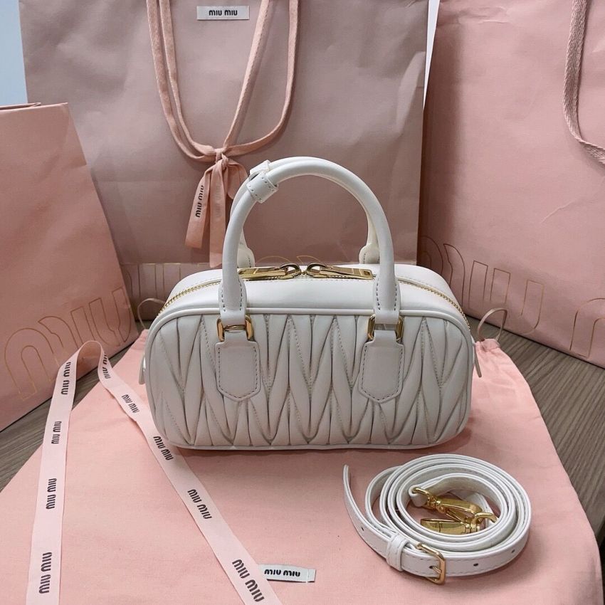 M1v M1v arcadie matelassé handbag