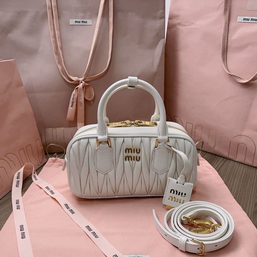M1v M1v arcadie matelassé handbag