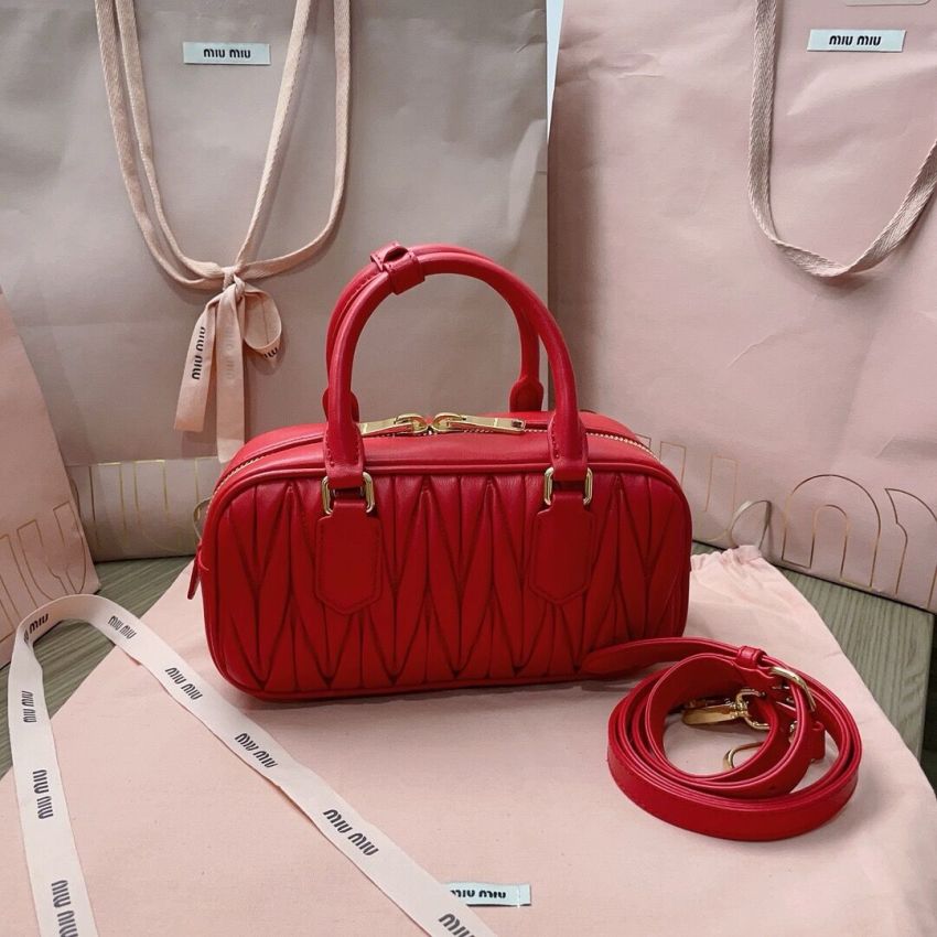 M1v M1v arcadie matelassé handbag