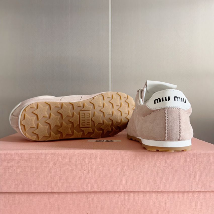 M1v M1v plume sneakers