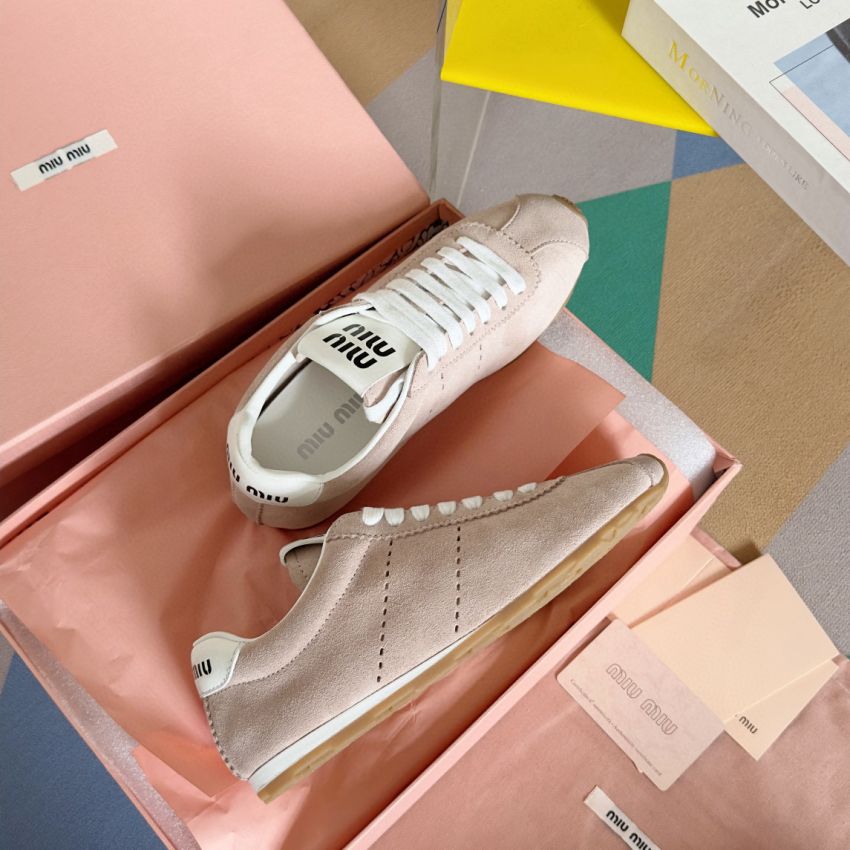 M1v M1v plume sneakers