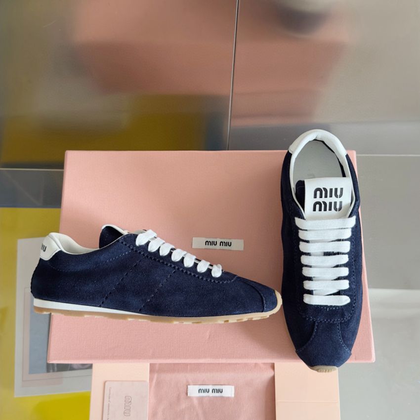 M1v M1v plume sneakers