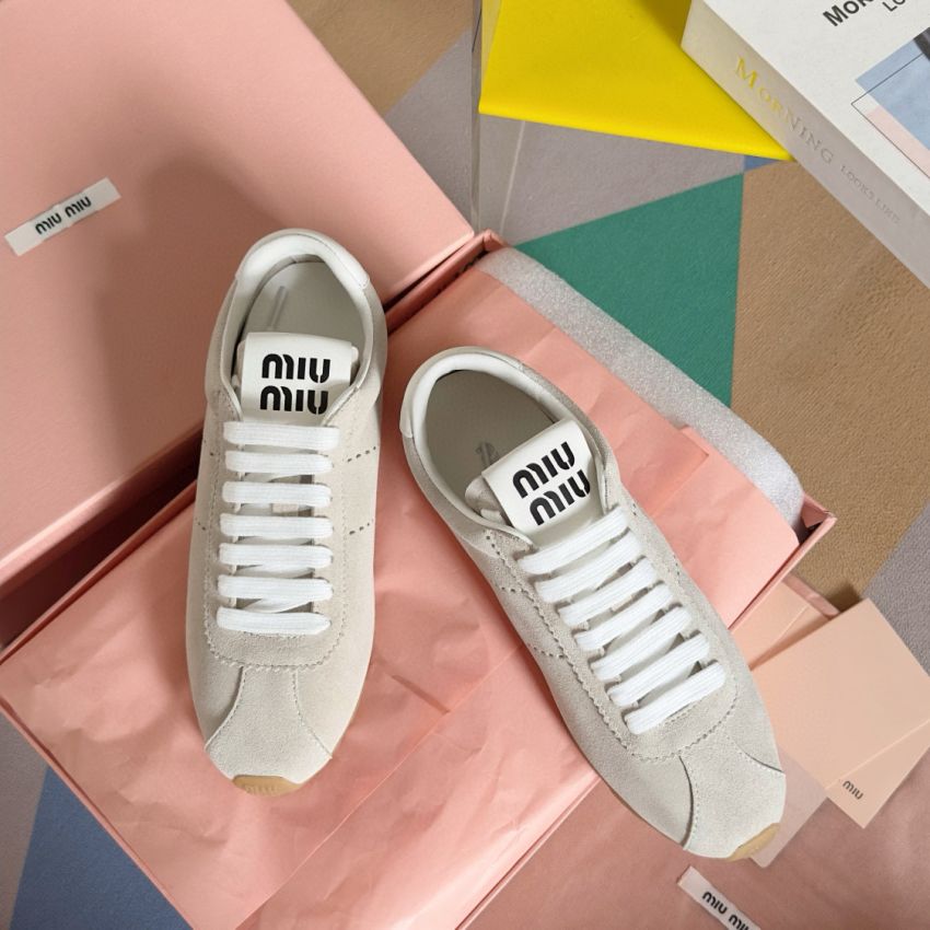 M1v M1v plume sneakers