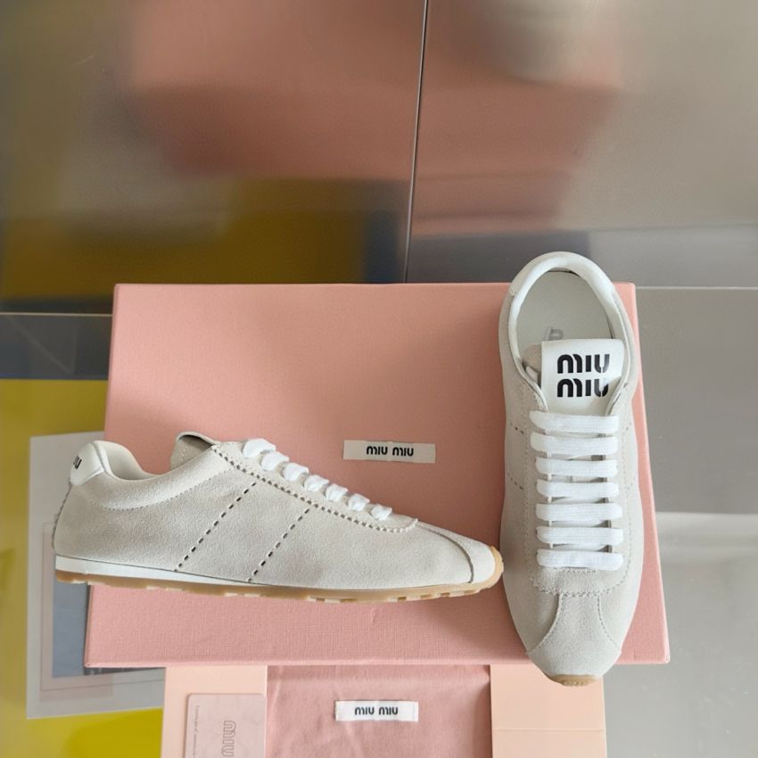 M1v M1v plume sneakers
