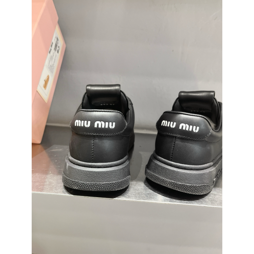 M1v M1v sneakers