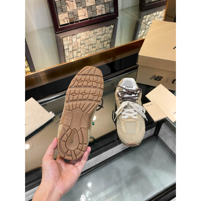 new Ba1an*e x m1v m1v sneaker