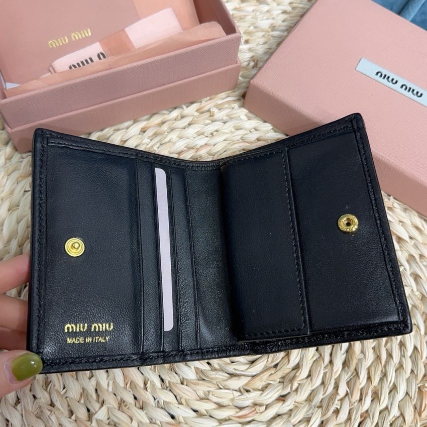 M1v M1v small matelassé nappa leather wallet