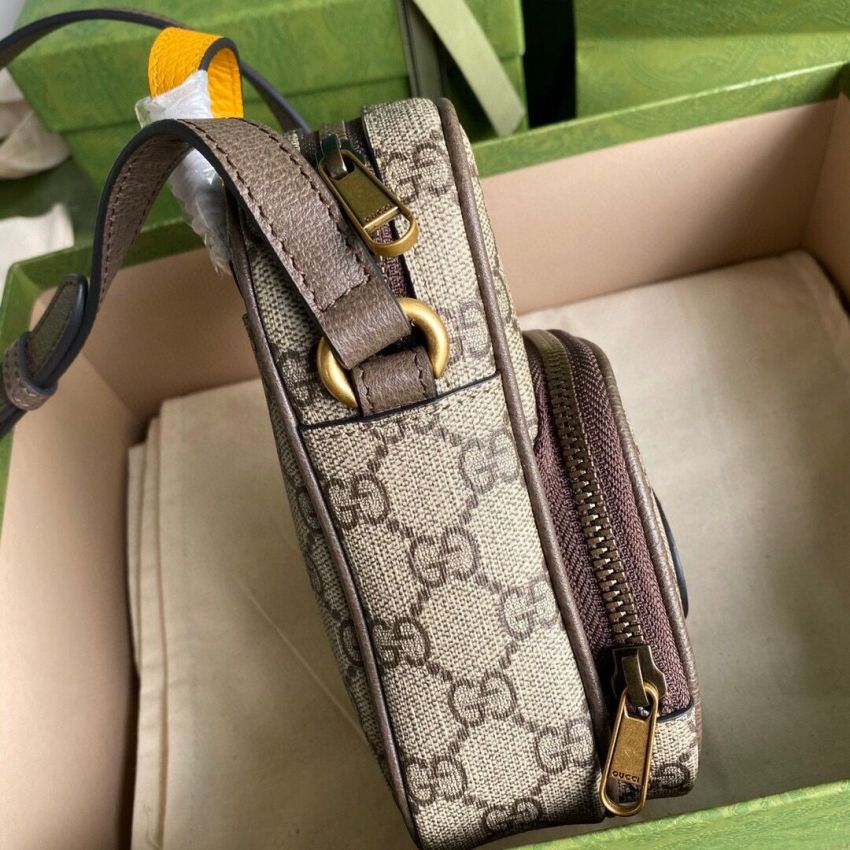 Gvc*1 GG Svp*me Mini Bag