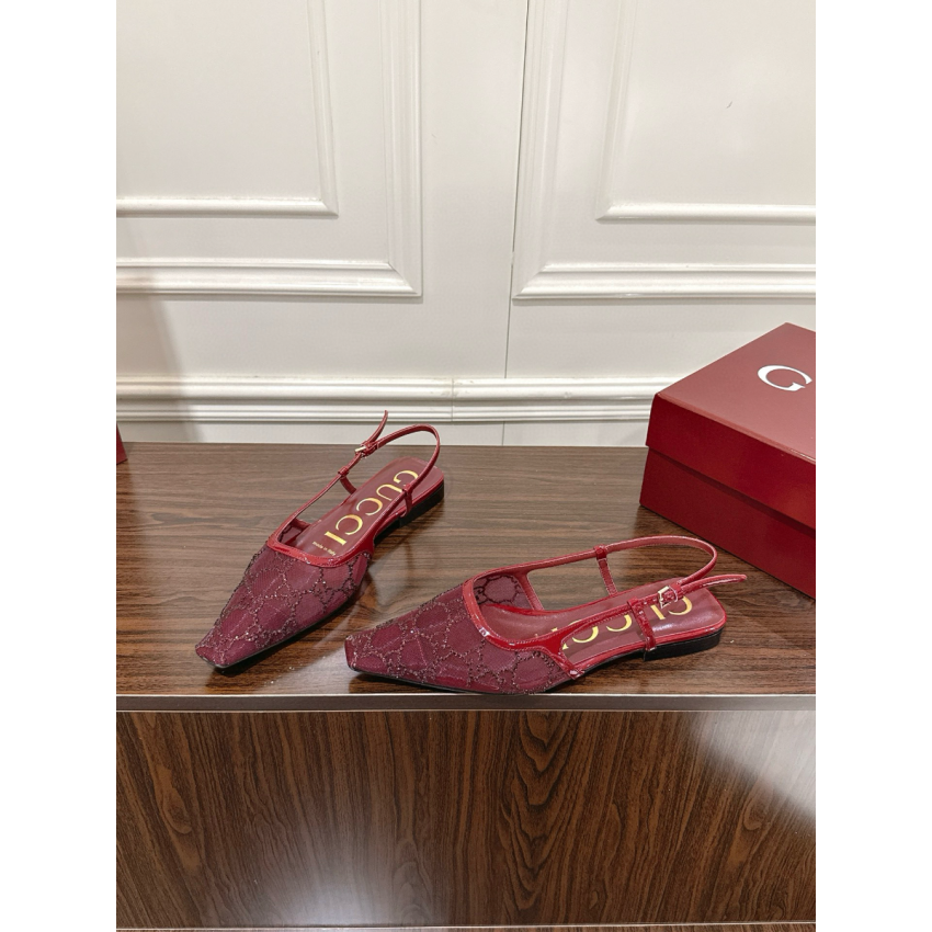 Women's GG crystal slingback pump