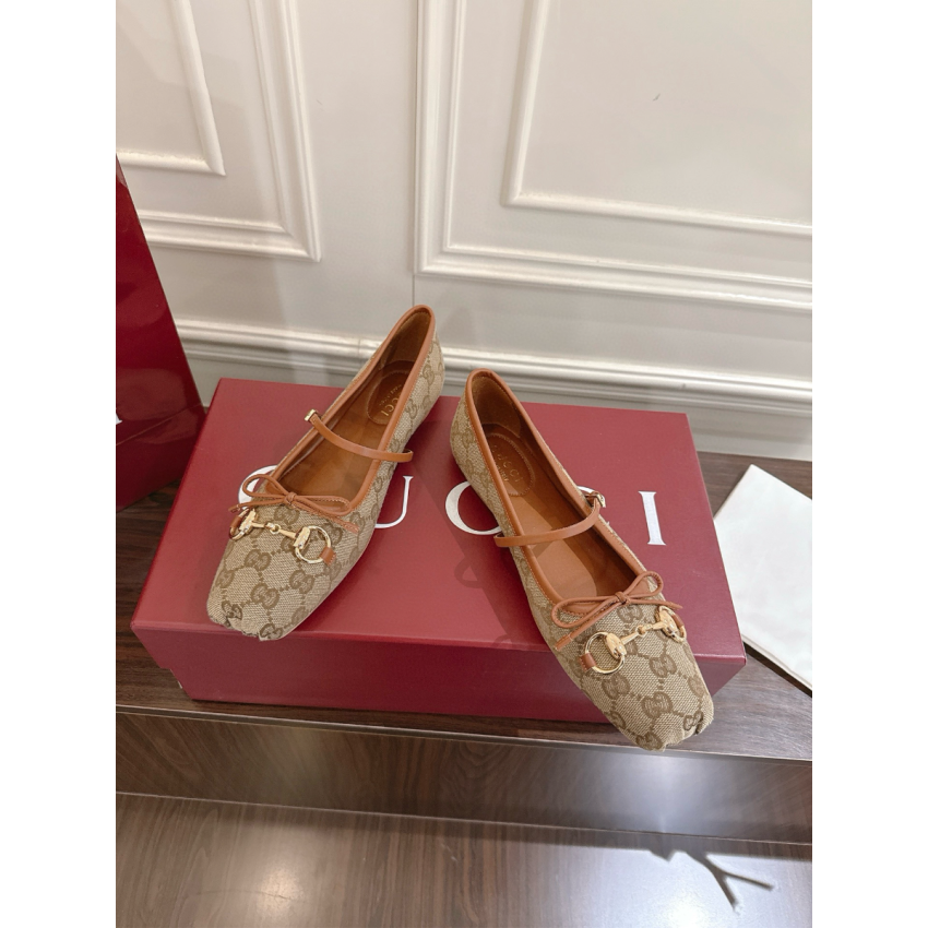 Women's Gvc*1 Horsebit ballet flat