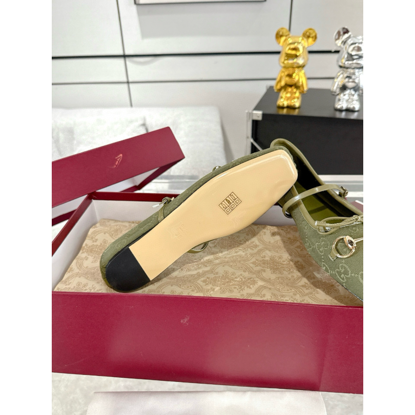 Women's Gvc*1 Horsebit ballet flat