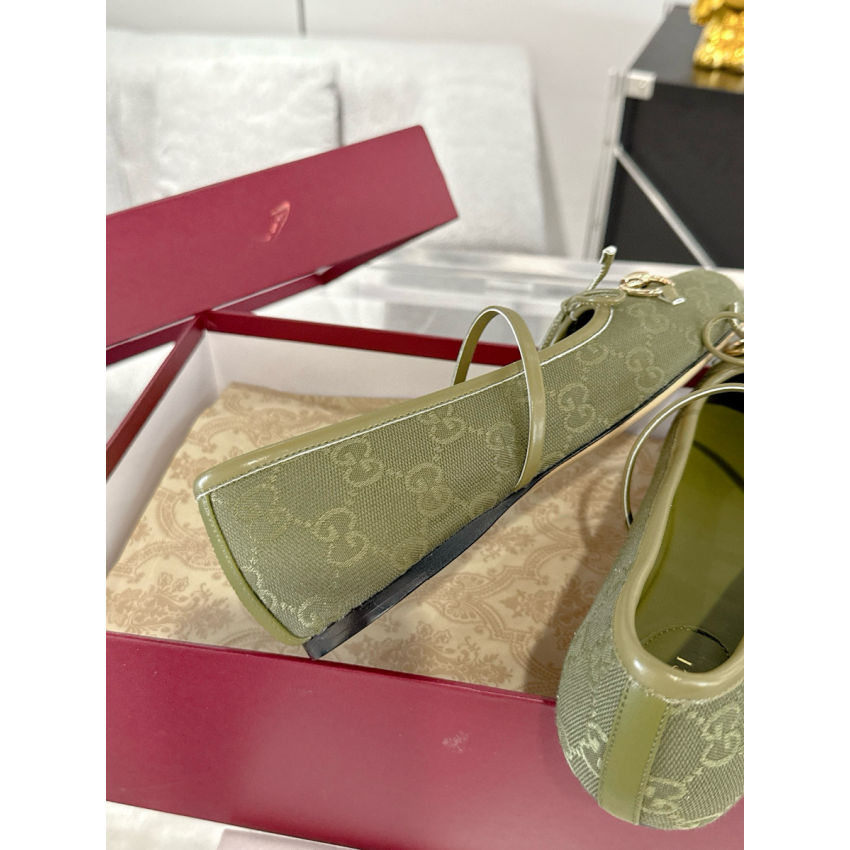 Women's Gvc*1 Horsebit ballet flat