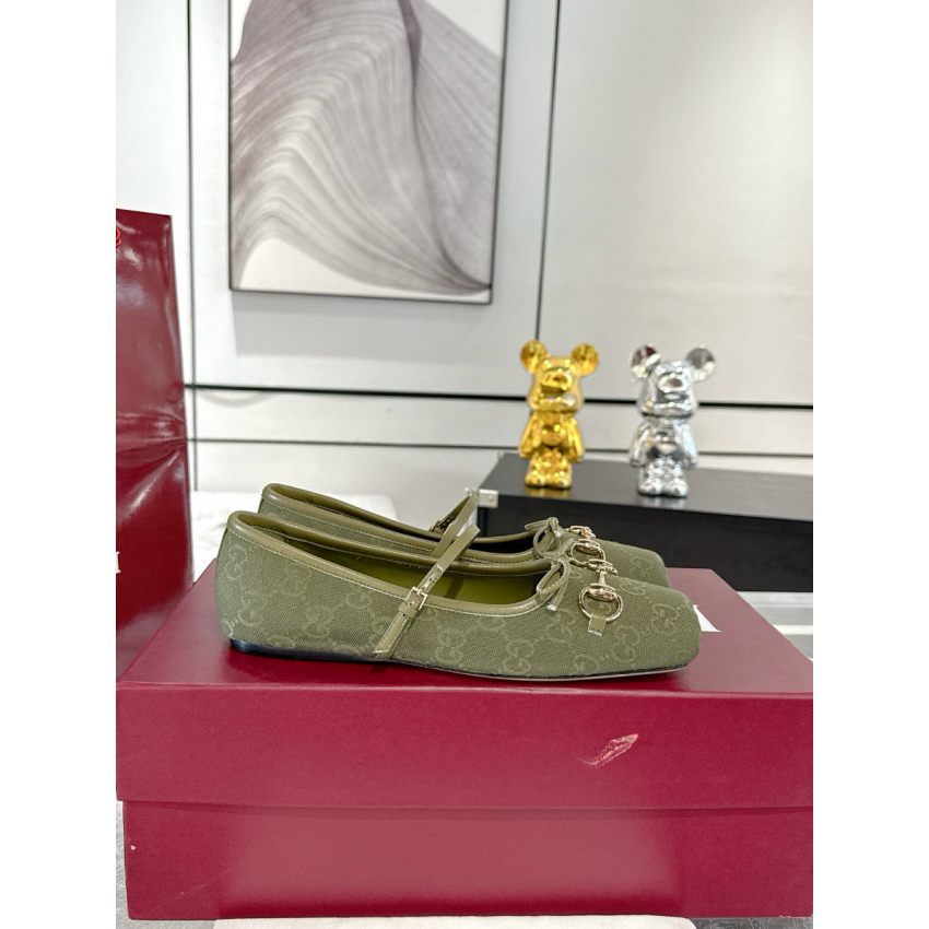 Women's Gvc*1 Horsebit ballet flat