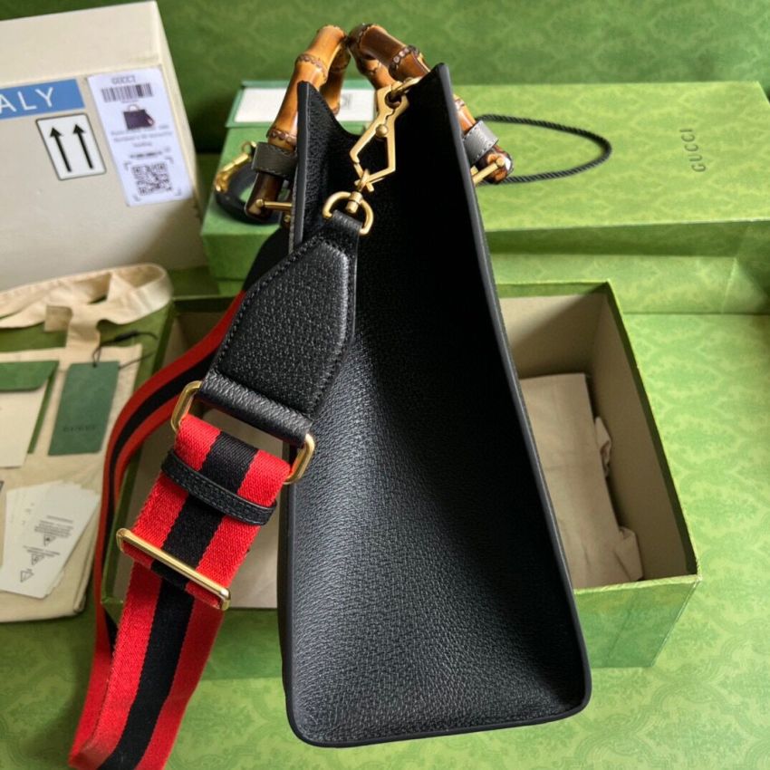 Gvc*1 Diana Baomboo Medium Tote