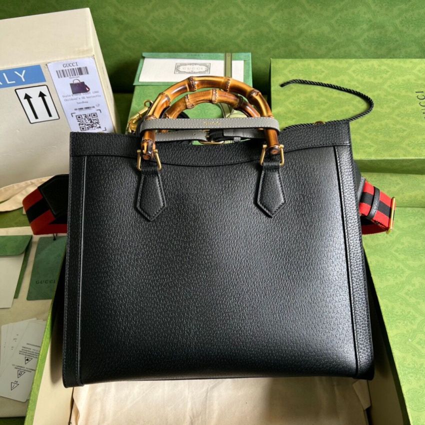 Gvc*1 Diana Baomboo Medium Tote