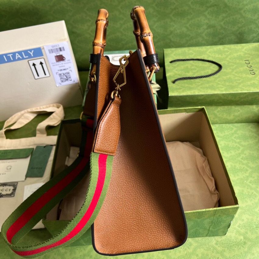 Gvc*1 Diana Baomboo Medium Tote