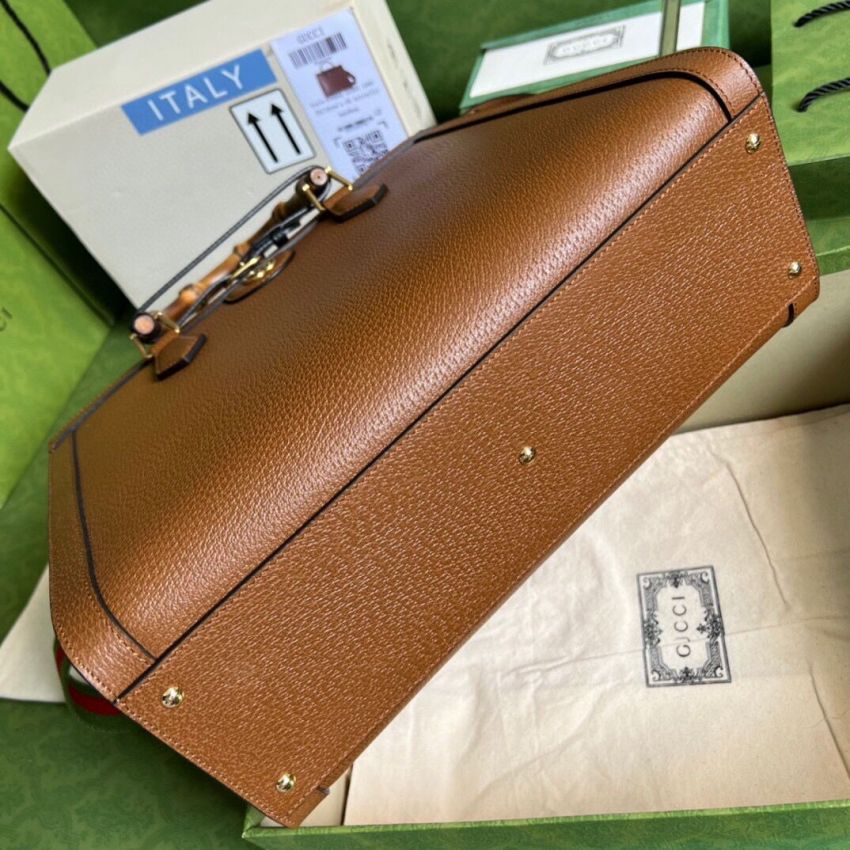 Gvc*1 Diana Baomboo Medium Tote