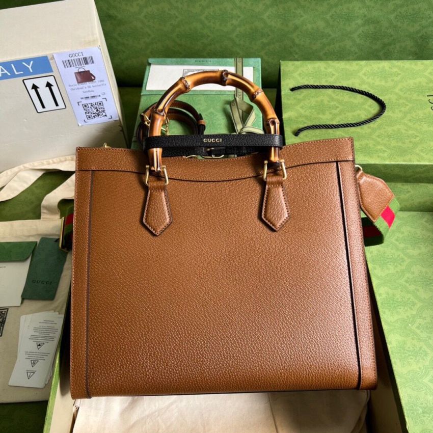 Gvc*1 Diana Baomboo Medium Tote