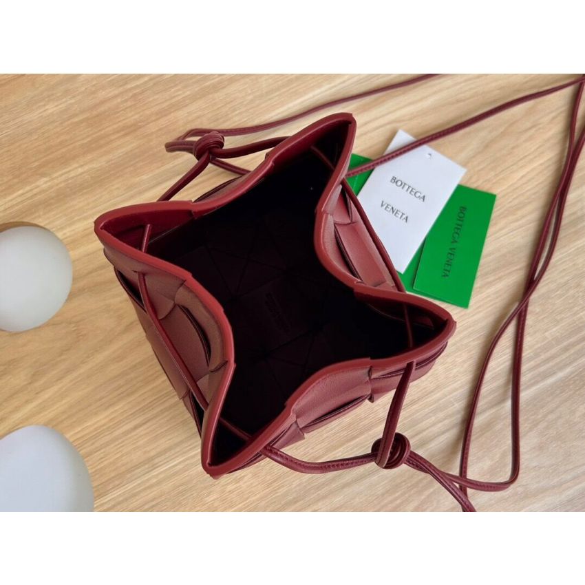B0tt*ga Ven*ta Small Cassette Cross-Body Bucket