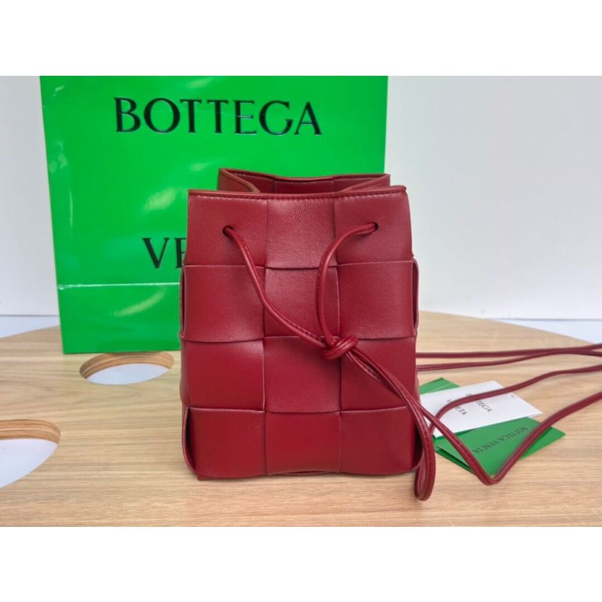 B0tt*ga Ven*ta Small Cassette Cross-Body Bucket