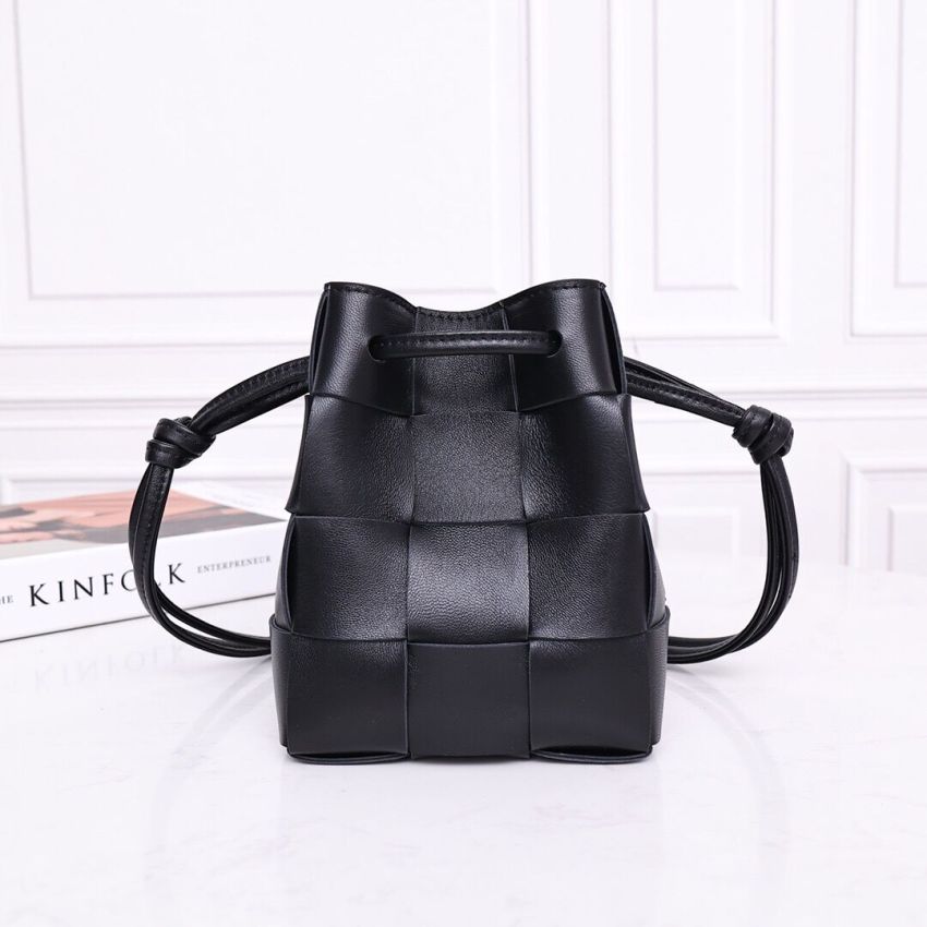B0tt*ga Ven*ta Small Cassette Cross-Body Bucket