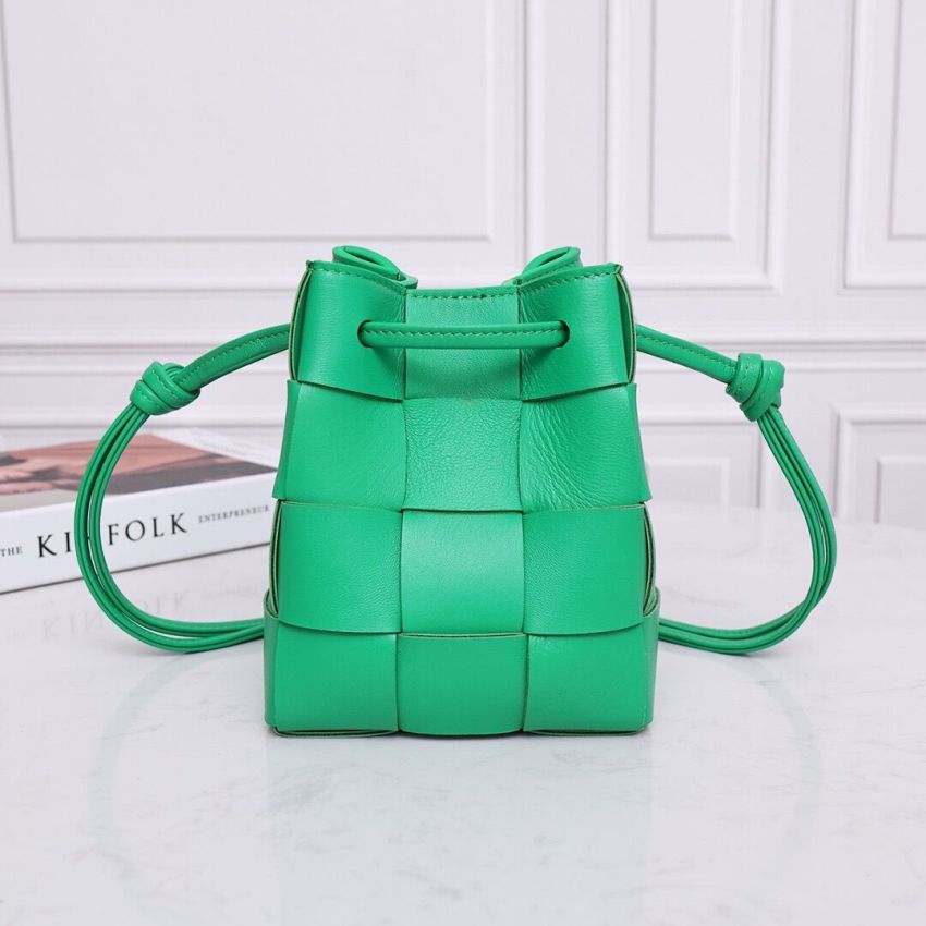 B0tt*ga Ven*ta Small Cassette Cross-Body Bucket